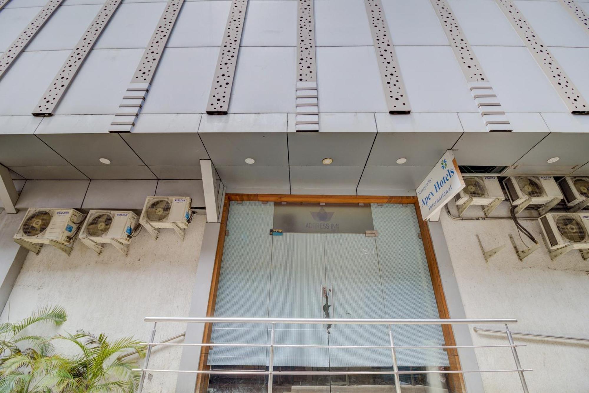 Hotel O Address Inn Mumbai Exteriör bild